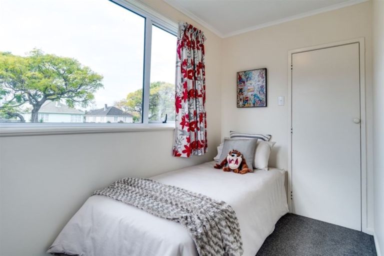 Photo of property in 57 Barker Road, Marewa, Napier, 4110