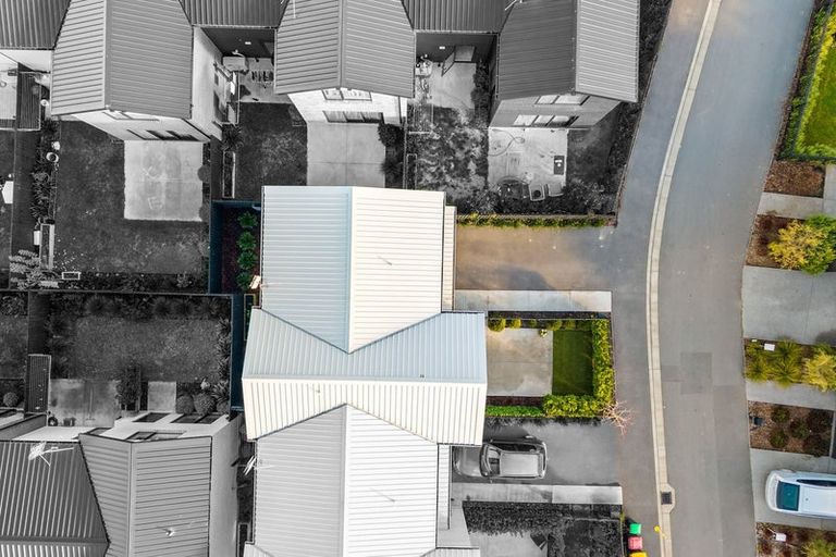 Photo of property in 13 Koral Lane, Broomfield, Christchurch, 8042