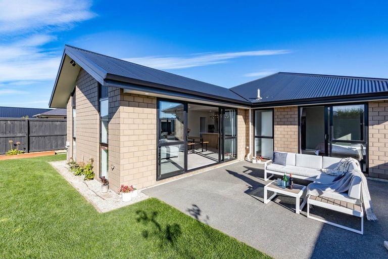 Photo of property in 17 Palmer Avenue, Rolleston, 7615