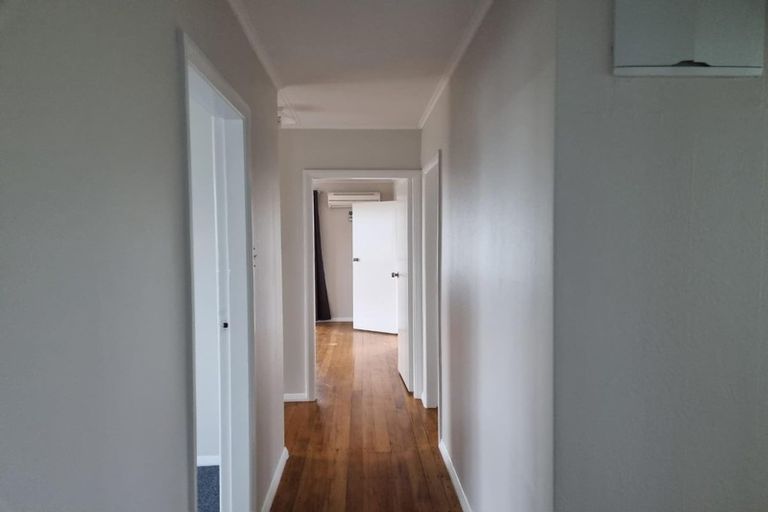 Photo of property in 58 Warspite Avenue, Cannons Creek, Porirua, 5024