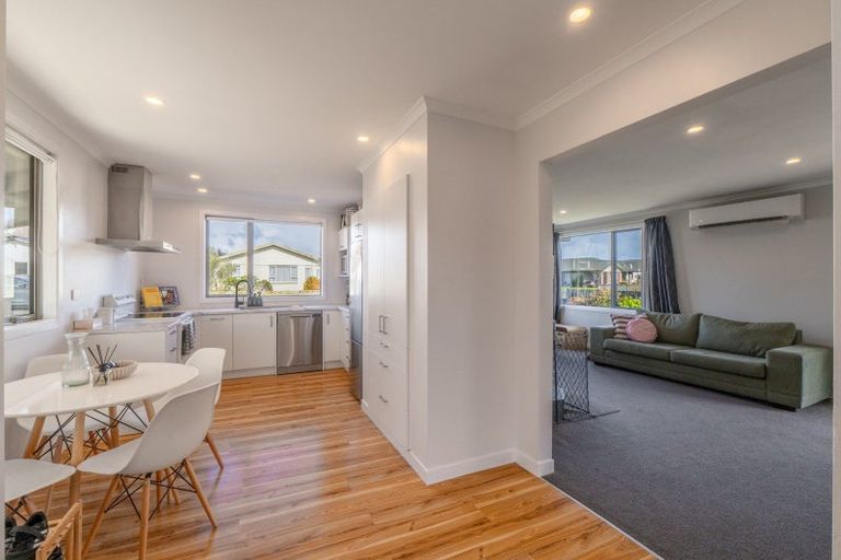 Photo of property in 16 Cargill Street, Waikiwi, Invercargill, 9810