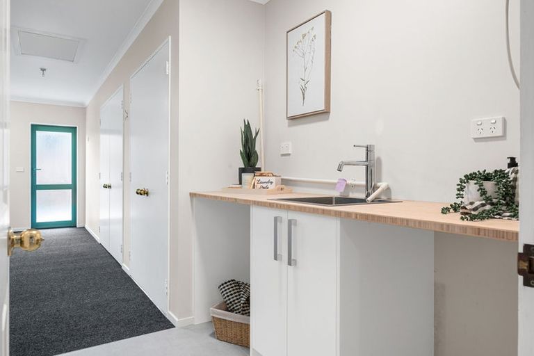 Photo of property in 49 Cairns Crescent, Rototuna, Hamilton, 3210