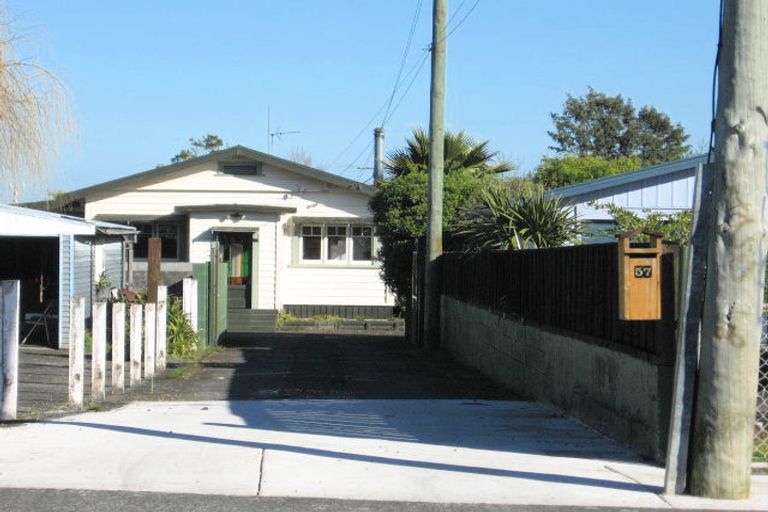 Photo of property in 57 Sheehan Avenue, Papakura, 2110