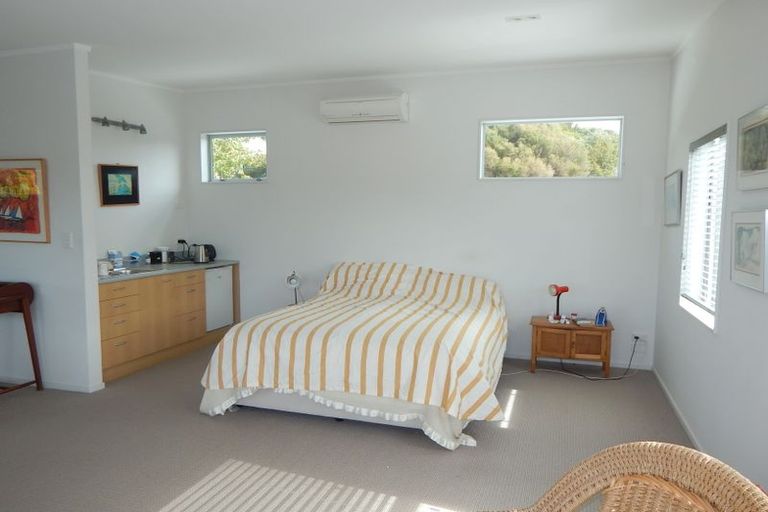Photo of property in 84 Rangitane Loop Road, Kerikeri, 0294