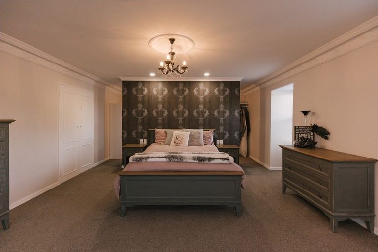 Photo of property in 16 Byrd Street, Levin, 5510