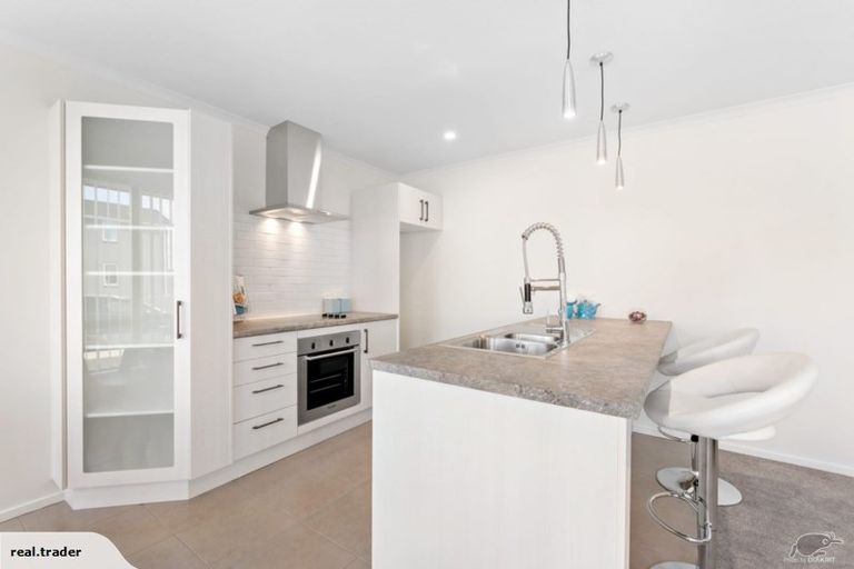 Photo of property in 2 Ketu Way, Takanini, 2112