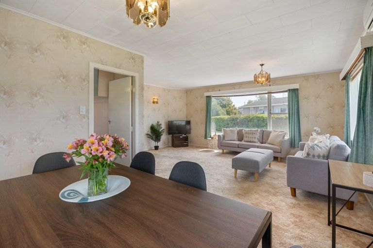 Photo of property in 41 Toru Road, Paraparaumu Beach, Paraparaumu, 5032