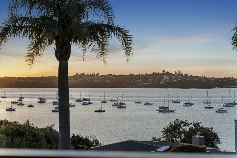 Photo of property in 23 Clyside Avenue, Half Moon Bay, Auckland, 2012