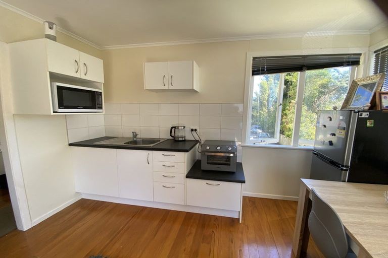 Photo of property in 91c Woodglen Road, Glen Eden, Auckland, 0602