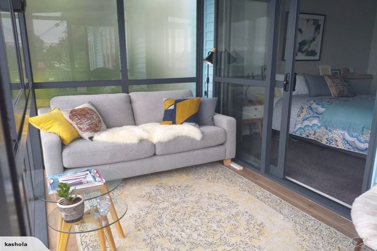 Photo of property in 102 Grafton Road, Roseneath, Wellington, 6011