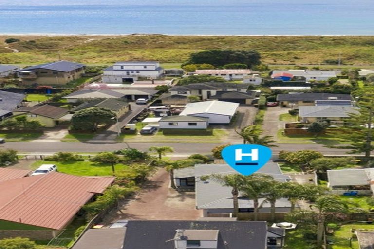 Photo of property in 132a Dickson Road, Papamoa Beach, Papamoa, 3118