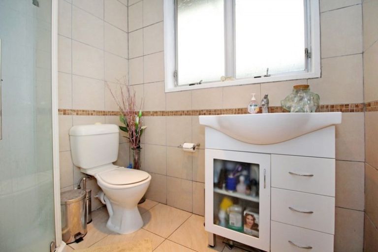 Photo of property in 2/37 Hillside Road, Papatoetoe, Auckland, 2025