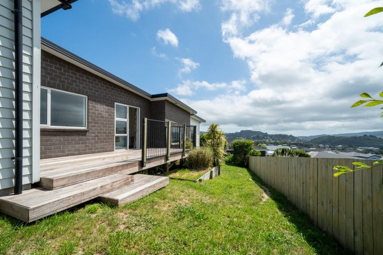 Photo of property in 59 Endeavour Drive, Whitby, Porirua, 5024