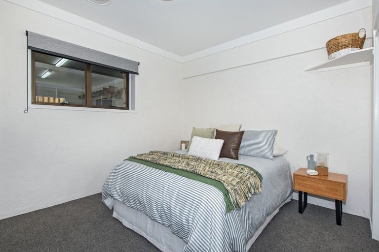 Photo of property in 33 Fairway Drive, Te Kamo, Whangarei, 0112