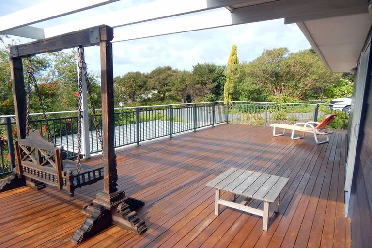 Photo of property in 84 Rangitane Loop Road, Kerikeri, 0294