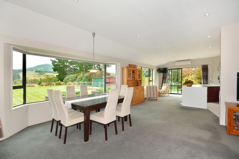 Photo of property in 17 Wavy Knowes Drive, Waldronville, Dunedin, 9018