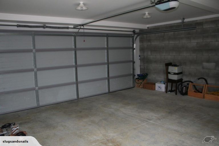 Photo of property in 16b Woodall Place, Totara Vale, Auckland, 0627