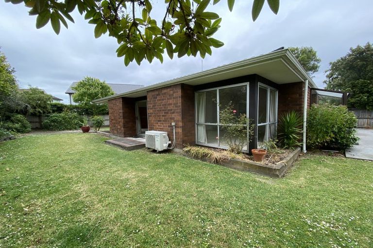 Photo of property in 52 Onslow Street, St Albans, Christchurch, 8014