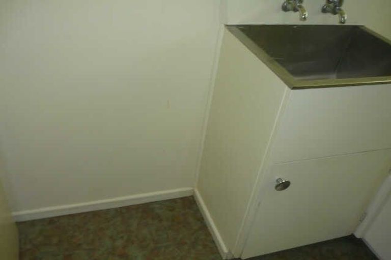 Photo of property in 65c Frankley Road, Westown, New Plymouth, 4310