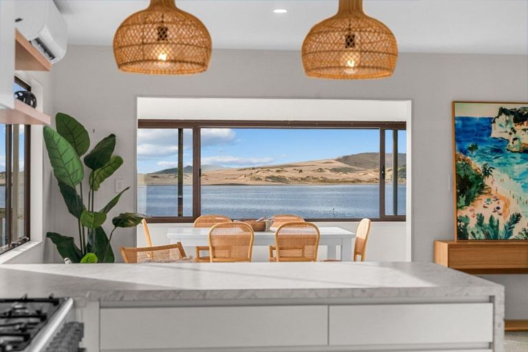 Photo of property in 43 Lincoln Street, Mangawhai Heads, Mangawhai, 0505