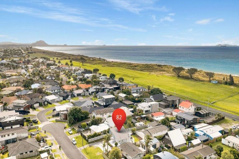 Photo of property in 82 Percy Road, Papamoa Beach, Papamoa, 3118