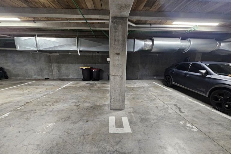 Photo of property in 3/11 The Mall, Mount Maunganui, 3116