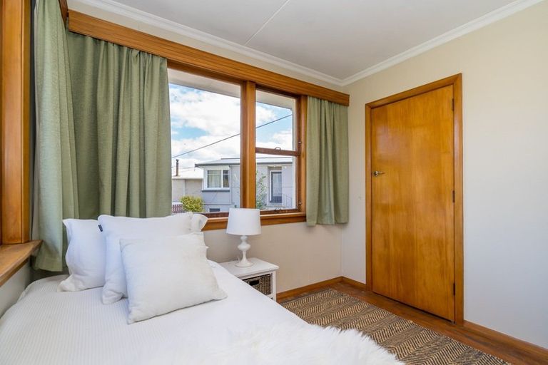 Photo of property in 15 Watson Street, Green Island, Dunedin, 9018