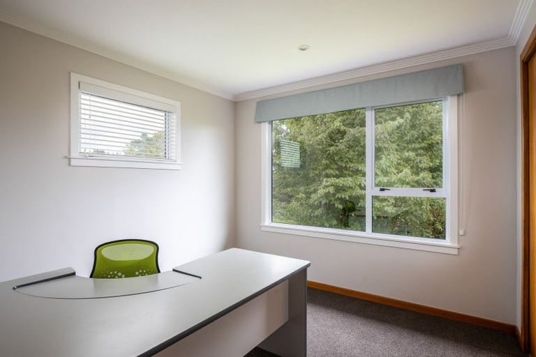 Photo of property in 318 Tukapa Street, Hurdon, New Plymouth, 4310