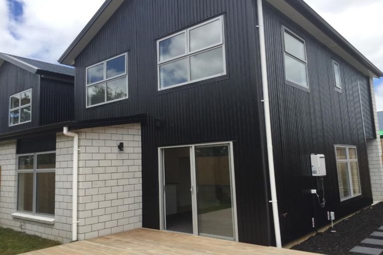 Photo of property in 4/70 Mahoe Street, Melville, Hamilton, 3206