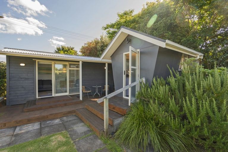 Photo of property in 17 White Street, Whitianga, 3510