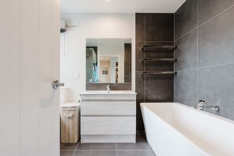 Photo of property in 1/60 Queenwood Avenue, Queenwood, Hamilton, 3210