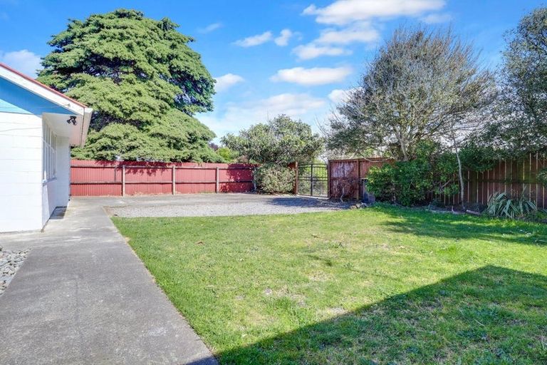 Photo of property in 15 Gilwell Street, Burwood, Christchurch, 8083