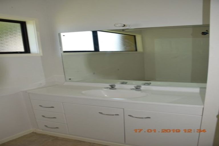 Photo of property in 103b Woodglen Road, Glen Eden, Auckland, 0602