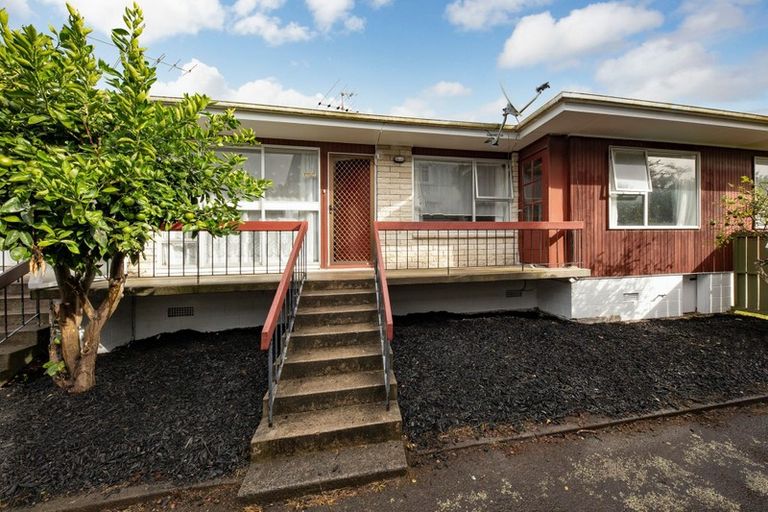 Photo of property in 2/12 Lyon Avenue, Mount Albert, Auckland, 1025