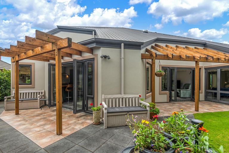 Photo of property in 7a Chilton Grove, Hokowhitu, Palmerston North, 4410