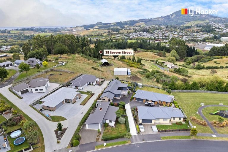 Photo of property in 38 Severn Street, Green Island, Dunedin, 9018