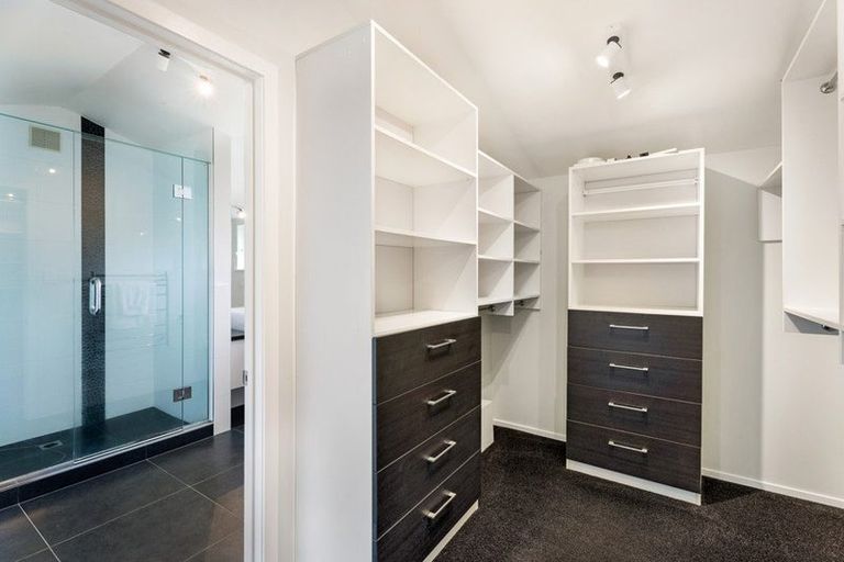 Photo of property in 21 Chester Avenue, Greenhithe, Auckland, 0632