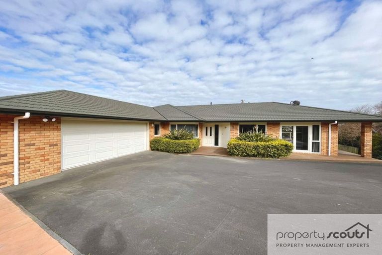 Photo of property in 6c Highfield Place, Highlands Park, New Plymouth, 4312
