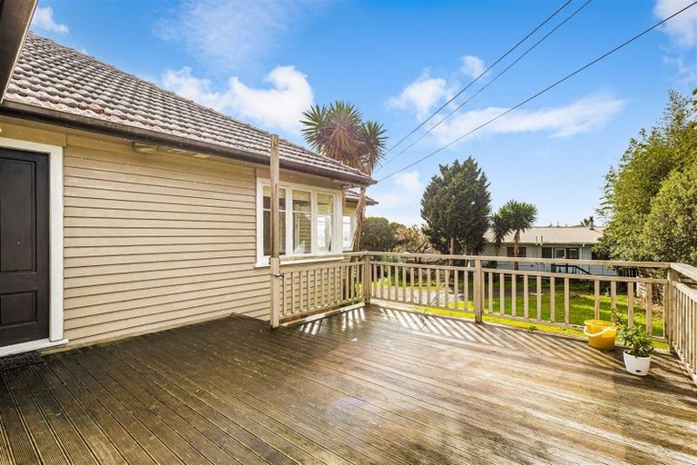 Photo of property in 48a Mcleod Road, Henderson, Auckland, 0612