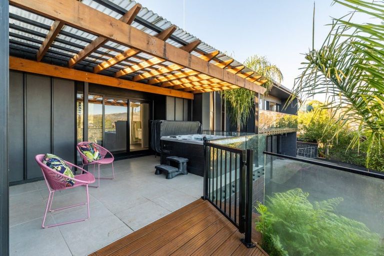 Photo of property in 55a Palmerston Road, Havelock North, 4130