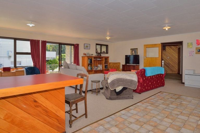 Photo of property in 20 Lysnar Street, Okitu, Gisborne, 4010