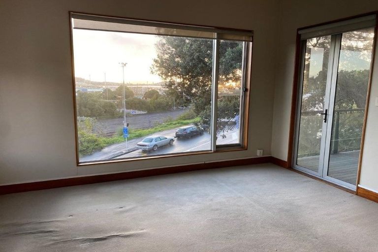 Photo of property in 112 Gladstone Road, Parnell, Auckland, 1052