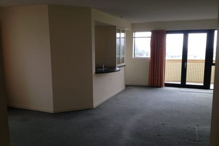 Photo of property in 568f Adelaide Road, Berhampore, Wellington, 6023