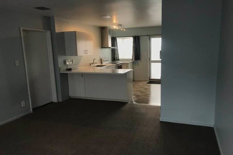 Photo of property in 3/452 Worcester Street, Linwood, Christchurch, 8011