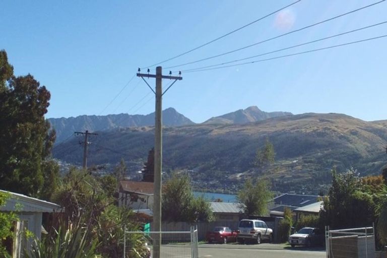Photo of property in 9 Southberg Avenue, Frankton, Queenstown, 9300