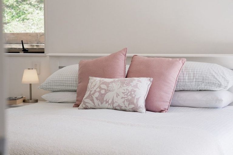 Photo of property in 8 Leanne Way, Waikanae Beach, Waikanae, 5036