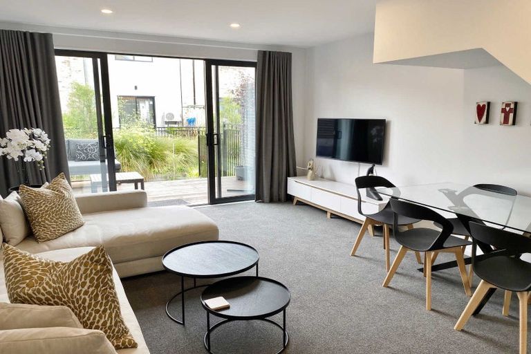 Photo of property in 3/37 Webb Street, St Albans, Christchurch, 8014