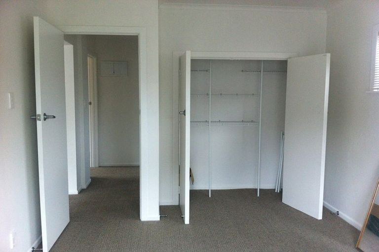 Photo of property in 2/19 Thatcher Street, Mission Bay, Auckland, 1071