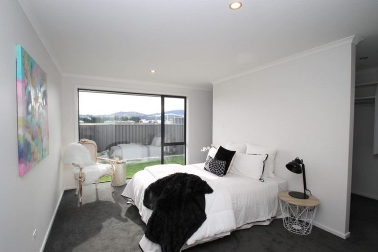 Photo of property in 6 Silverview Place, Mosgiel, 9024