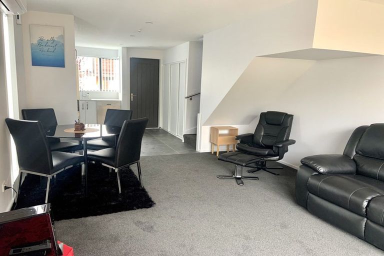 Photo of property in 6/129 Sherborne Street, St Albans, Christchurch, 8014